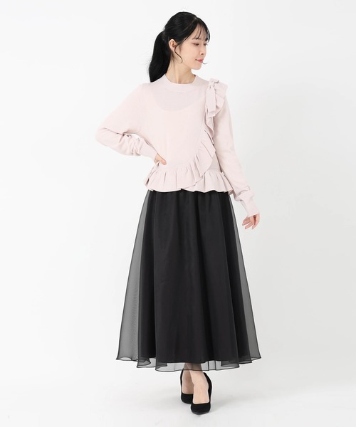 STRAWBERRY-FIELDS（ストロベリーフィールズ）の「ノアストレッチⅡ_アシンメトリーフリルニット（ニット/セーター・レディース・ブラック/ライトピンク・2）」の11枚目の写真