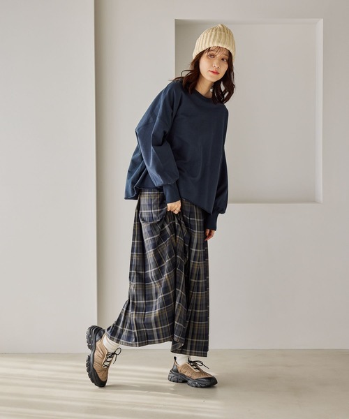 studio CLIP(スタディオクリップ)の「軽らくギャザースニーカー(スニーカー・レディース・ブラック/ベージュ・LARGE/MEDIUM)」の8枚目の写真