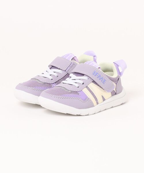 IFME（イフミー）の「《IFME》ＬＩＧＨＴ　ゴアベルトスニーカー（スニーカー・キッズ・ネイビー/パープル/ピンク/ベージュ・15.5cm/15.0cm/19.0cm/16.5cm/16.0cm/18.5cm/18.0cm/17.5cm/17.0cm）」の3枚目の写真