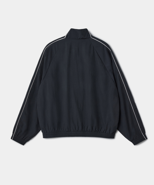 PO8(ピーオーエイト)の「INFIN8 JACKET - NAVY(ナイロンジャケット・レディース・ネイビー・MEDIUM/LARGE)」の3枚目の写真