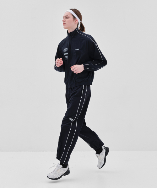 PO8(ピーオーエイト)の「INFIN8 JACKET - NAVY(ナイロンジャケット・レディース・ネイビー・MEDIUM/LARGE)」の7枚目の写真
