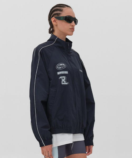 PO8(ピーオーエイト)の「INFIN8 JACKET - NAVY(ナイロンジャケット・レディース・ネイビー・MEDIUM/LARGE)」の9枚目の写真