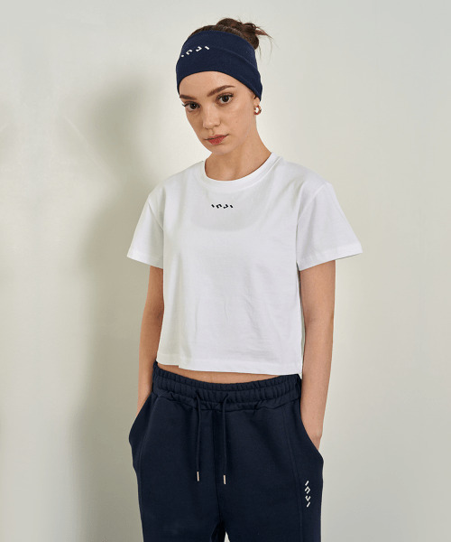 INJIACTIVE(インジアクティブ)の「パクシロゴクロップTシャツホワイト(Tシャツ/カットソー・レディース・その他・ONE SIZE)」の2枚目の写真