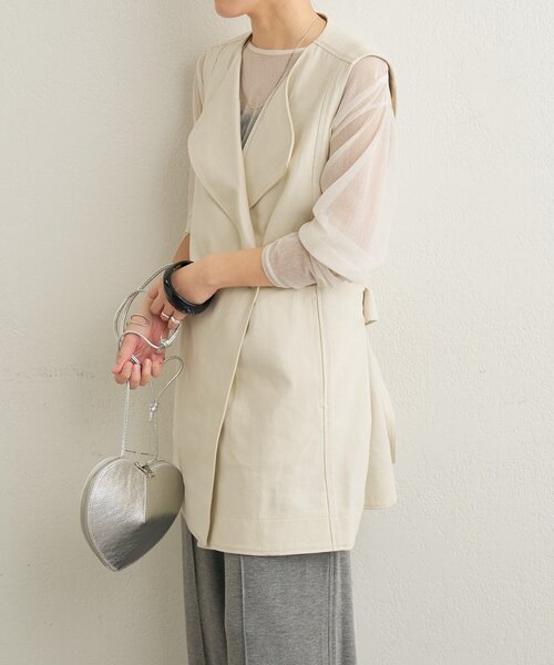 Omekashi（オメカシ）の「ダブルノーカラージレ（ベスト・レディース・ベージュ/アイボリー・FREE）」の4枚目の写真