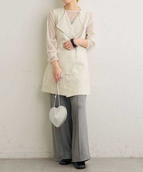 Omekashi（オメカシ）の「ダブルノーカラージレ（ベスト・レディース・ベージュ/アイボリー・FREE）」の5枚目の写真