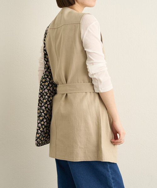 Omekashi（オメカシ）の「ダブルノーカラージレ（ベスト・レディース・ベージュ/アイボリー・FREE）」の14枚目の写真