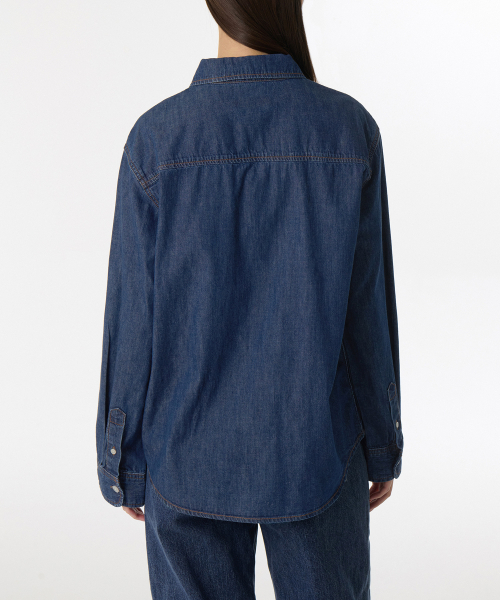MUSINSA STANDARD WOMAN（ムシンサスタンダードウーマン）の「ウィメンズリラックスドツーポケットデニムシャツ[ミディアムインディゴ]（シャツ/ブラウス・レディース・その他・SMALL/MEDIUM/LARGE/X-SMALL）」の5枚目の写真