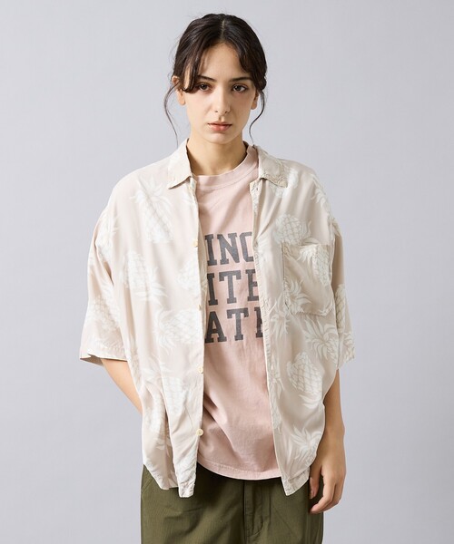 REMI RELIEF(レミレリーフ)の「【REMI RELIEF / レミ レリーフ】パイナップル柄アロハシャツ/ユニセックス/RN30389014(シャツ/ブラウス・メンズ・ブラック/スモークピンク・M/L)」の2枚目の写真