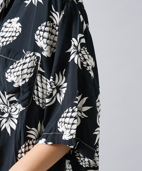 REMI RELIEF(レミレリーフ)の「【REMI RELIEF / レミ レリーフ】パイナップル柄アロハシャツ/ユニセックス/RN30389014(シャツ/ブラウス・メンズ・ブラック/スモークピンク・M/L)」の9枚目の写真