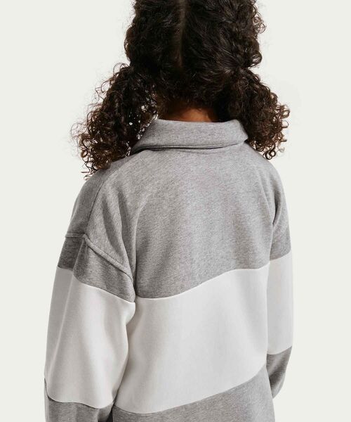 NIKE(ナイキ)の「ナイキ スポーツウェア クラブ ジュニア フレンチテリー ラグビー / Nike Sportswear Club Big Kids' French Terry Rugby IF2298-063 Dark Grey Heather(ポロシャツ・キッズ・グレー系その他・130/140/150/160)」の5枚目の写真