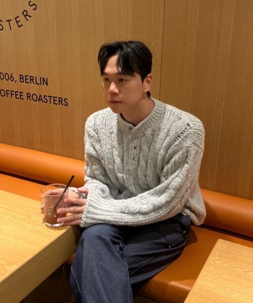 OTHERFITS(アザーフィッツ)の「アルパカヘンリーネックニット(チャコール)(ニット/セーター・メンズ・その他・FREE)」の10枚目の写真