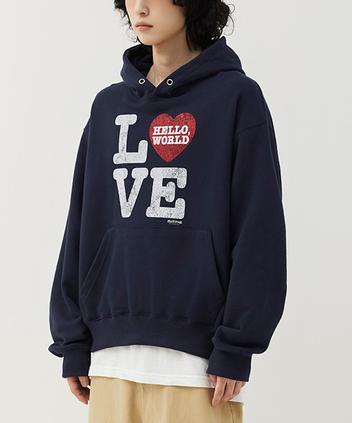 MIM the wardrobe(ミームザワードローブ)の「ヘローワールド LOVE フードパーカー_ネイビー(パーカー・レディース・その他・2/3/1)」の4枚目の写真