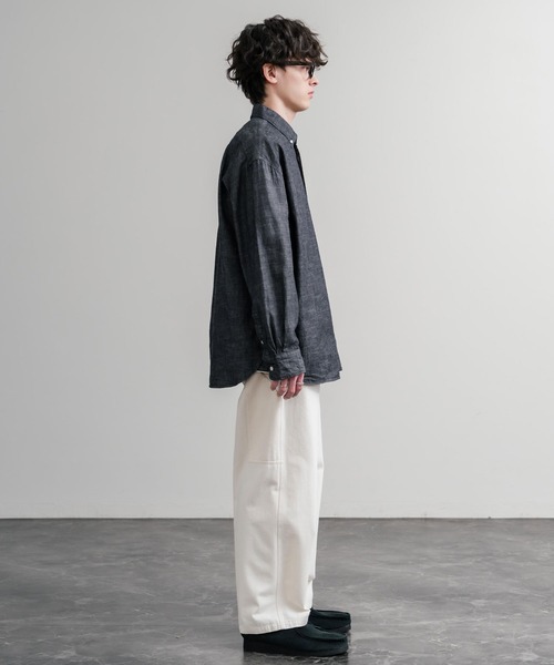 Audience(オーディエンス)の「Upscape Audience アップスケープオーディエンス 日本製 国産 「備中備後」6オンスセルヴィッチ 白耳デニム釦ダウンボクシーAライン長袖シャツ AUD6703(シャツ/ブラウス・メンズ・ダークインディゴブルー・L/M)」の10枚目の写真