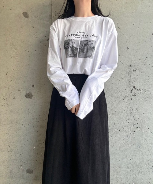 etta(エタ)の「韓国っぽモノクロロンT/長袖Tシャツ(Tシャツ/カットソー・レディース・ホワイト・MEDIUM/SMALL/LARGE)」の6枚目の写真