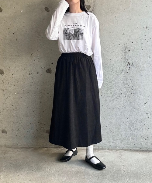 etta(エタ)の「韓国っぽモノクロロンT/長袖Tシャツ(Tシャツ/カットソー・レディース・ホワイト・MEDIUM/SMALL/LARGE)」の7枚目の写真