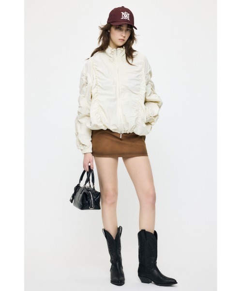 MOUSSY(マウジー)の「【26年SS新作】SHIRRING OVER NYLON ブルゾン(ブルゾン・レディース・ブラック/カーキ/キナリ・1/2)」の11枚目の写真