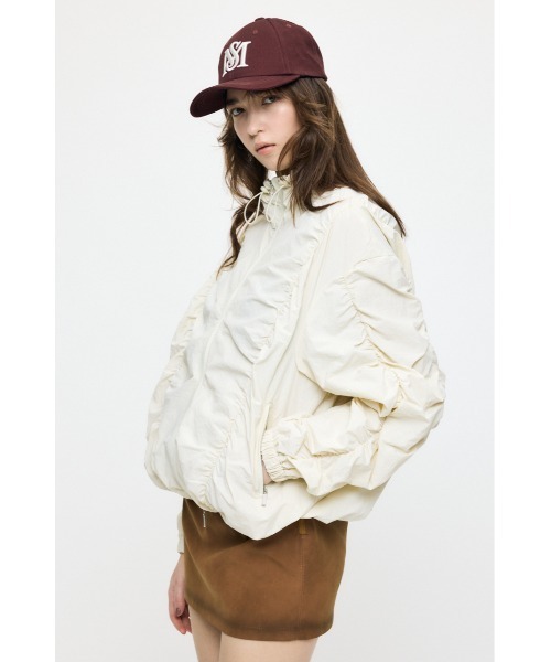 MOUSSY(マウジー)の「【26年SS新作】SHIRRING OVER NYLON ブルゾン(ブルゾン・レディース・ブラック/カーキ/キナリ・1/2)」の14枚目の写真