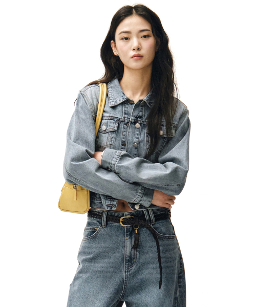 DECET WOMEN(デケット ウーマン)の「Cropped Denim Jacket DCWJK002LIGHTBLUE(デニムジャケット・レディース・その他・SMALL/MEDIUM/LARGE)」の1枚目の写真