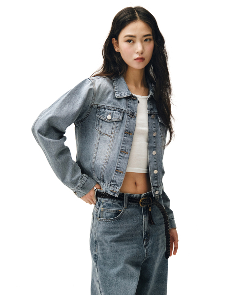 DECET WOMEN(デケット ウーマン)の「Cropped Denim Jacket DCWJK002LIGHTBLUE(デニムジャケット・レディース・その他・SMALL/MEDIUM/LARGE)」の6枚目の写真
