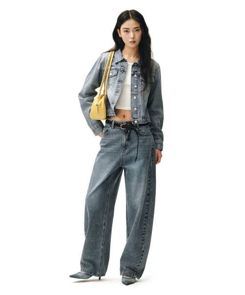 DECET WOMEN(デケット ウーマン)の「Cropped Denim Jacket DCWJK002LIGHTBLUE(デニムジャケット・レディース・その他・SMALL/MEDIUM/LARGE)」の7枚目の写真