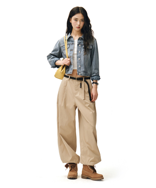 DECET WOMEN(デケット ウーマン)の「Cropped Denim Jacket DCWJK002LIGHTBLUE(デニムジャケット・レディース・その他・SMALL/MEDIUM/LARGE)」の10枚目の写真