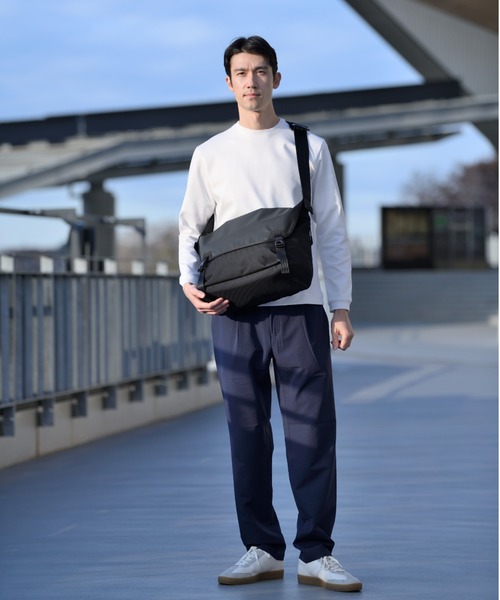 ace.（エース）の「ショルダーバッグ エブスタ 15L A4サイズ 14インチPC メッセンジャー 20081（ショルダーバッグ・メンズ・ブラック・FREE）」の3枚目の写真