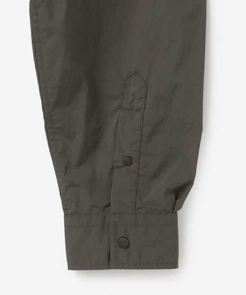 GYMPHLEX（ジムフレックス）の「Gymphlex |  ナイロン フードシャツジャケット WOMEN（シャツ/ブラウス・レディース・ホワイト/チャコール・14）」の6枚目の写真