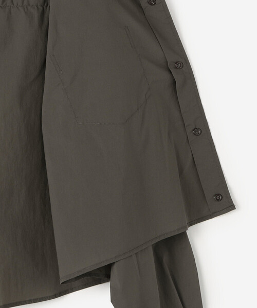 GYMPHLEX（ジムフレックス）の「Gymphlex |  ナイロン フードシャツジャケット WOMEN（シャツ/ブラウス・レディース・ホワイト/チャコール・14）」の8枚目の写真