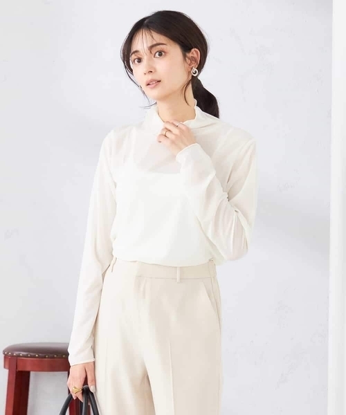 a.v.v（アーヴェヴェ）の「ｼｱｰﾊｲﾈｯｸｶｯﾄｿｰ（Tシャツ/カットソー・レディース・アイボリー/ダークインディゴブルー・40/38/36）」の12枚目の写真