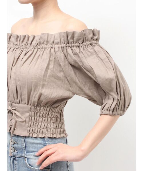 GYDA（ジェイダ）の「2WAYギャザーオフショルコルセットブラウス（シャツ/ブラウス・レディース・その他1/ベージュ/オフホワイト・FREE）」の10枚目の写真