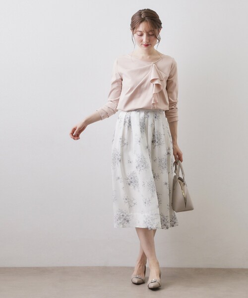 index（インデックス）の「アシメラッフルフリルトップス【洗濯機OK】（Tシャツ/カットソー・レディース・ネイビー/サンドベージュ/オフホワイト・36/42/40/38）」の16枚目の写真