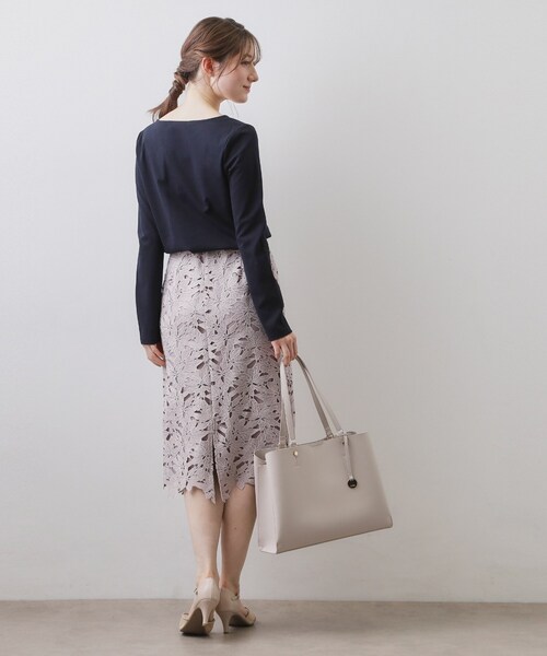 index（インデックス）の「アシメラッフルフリルトップス【洗濯機OK】（Tシャツ/カットソー・レディース・ネイビー/サンドベージュ/オフホワイト・36/42/40/38）」の21枚目の写真