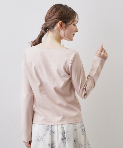 index（インデックス）の「アシメラッフルフリルトップス【洗濯機OK】（Tシャツ/カットソー・レディース・ネイビー/サンドベージュ/オフホワイト・36/42/40/38）」の7枚目の写真