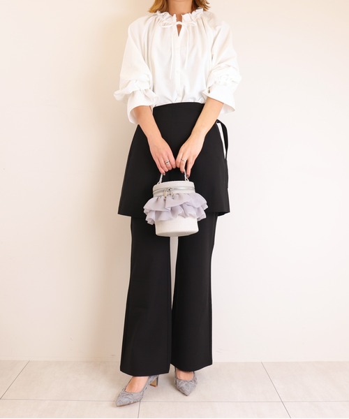 artemis by DIANA(アルテミスバイダイアナ)の「シアージョーゼット ポインテッドトゥパンプス(パンプス・レディース・ブラック/アイボリー/グレー/ピンク・22.0cm/22.5cm/23.0cm/23.5cm/24.0cm/24.5cm/25.0cm)」の19枚目の写真