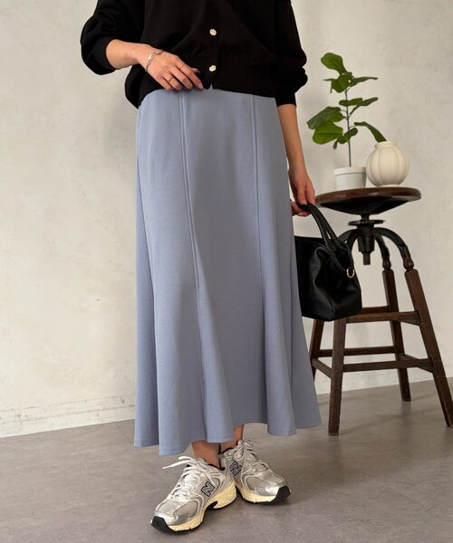 Chez toi（シェトワ）の「梨地セミフレアスカート（スカート・レディース・ブルー/ネイビー/オレンジ/ブラック・FREE）」の14枚目の写真