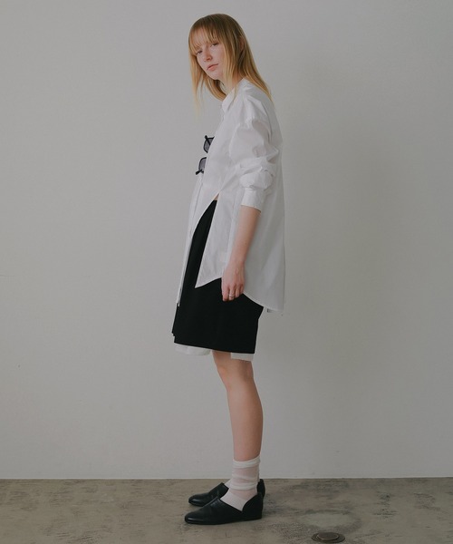 MANOF(マノフ)の「FLARED SHORT PANTS(その他パンツ・レディース・イエロー/チャコールグレー/ブラック/ベージュ・M/S)」の19枚目の写真