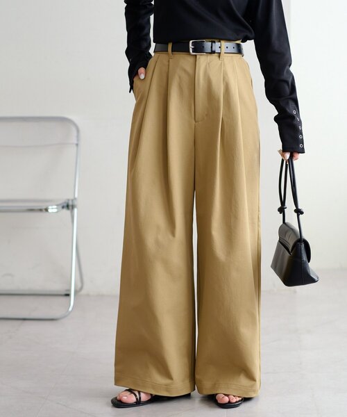 DISCOAT(ディスコート)の「2タックワイドストレッチチノ(その他パンツ・レディース・ベージュ/ブラウン/アイボリー・SMALL/MEDIUM/LARGE)」の1枚目の写真