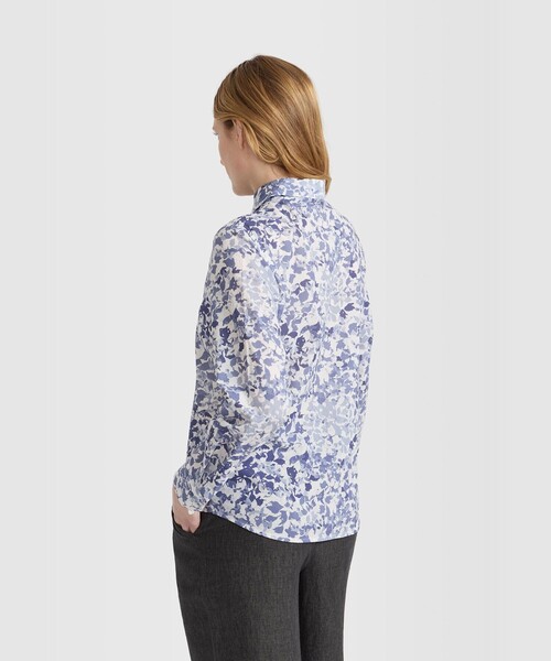 agnes b.（アニエスベー）の「フラワープリント コットン 長袖 ブラウス "Jasmine"（シャツ/ブラウス・レディース・ブルー系その他・36/38/40/42）」の3枚目の写真