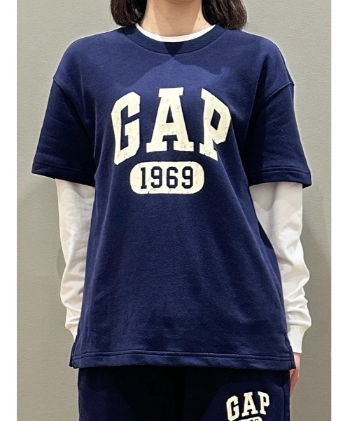 GAP(ギャップ)の「ヴィンテージソフト フレンチテリー GAPロゴ スウェットシャツ(スウェット・メンズ・ネイビー/グレー/オフホワイト・XS/S/M/L/XL)」の3枚目の写真