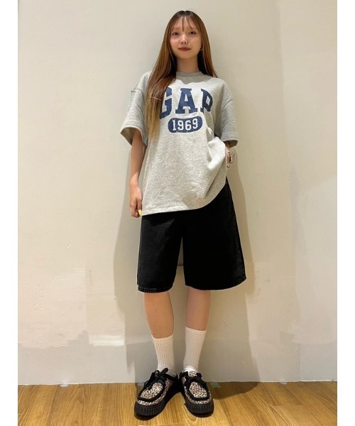 GAP(ギャップ)の「ヴィンテージソフト フレンチテリー GAPロゴ スウェットシャツ(スウェット・メンズ・ネイビー/グレー/オフホワイト・XS/S/M/L/XL)」の10枚目の写真