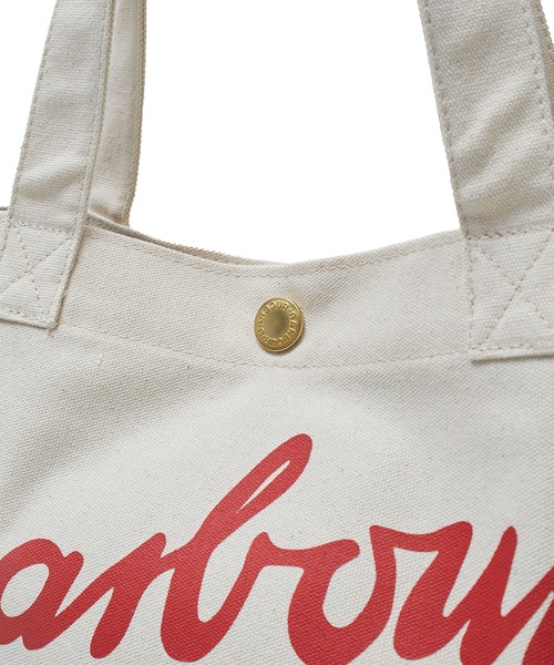Barbour(バブアー)の「(BARBOUR)SCRIPT TOTE BAG(トートバッグ・レディース・ホワイト・ONE SIZE)」の6枚目の写真
