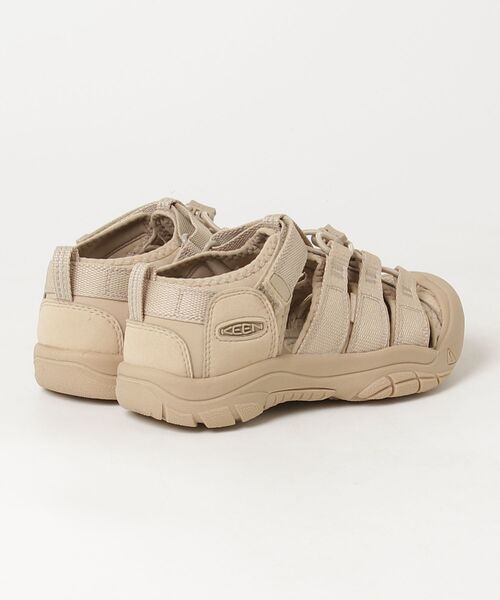 KEEN(キーン)の「NEWPORT H2 / ニューポート エイチツー / キッズ サンダル(サンダル・キッズ・ベージュ・21cm/20cm/23.5cm/22.5cm/22cm)」の2枚目の写真