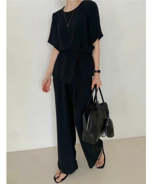 FAVORITO(ファヴォリート)の「リボントップスワイドパンツセットアップ(セットアップ・レディース・ベージュ/ブラック・F)」の6枚目の写真