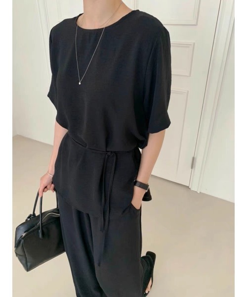 FAVORITO(ファヴォリート)の「リボントップスワイドパンツセットアップ(セットアップ・レディース・ベージュ/ブラック・F)」の4枚目の写真