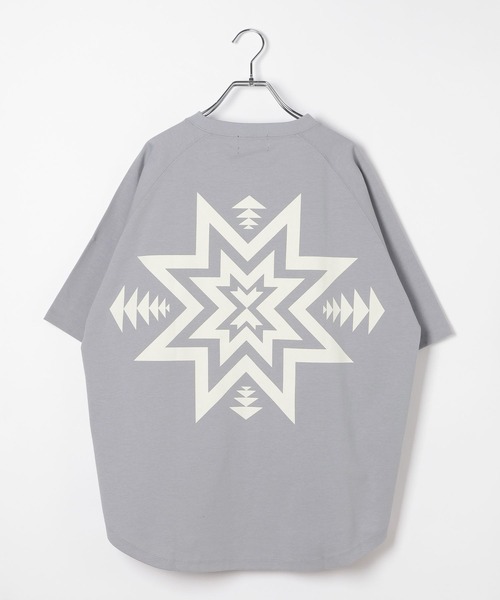 PENDLETON(ペンドルトン)の「【PENDLETON(ペンドルトン)】別注SOLOTEXバックプリントTシャツ26SS(Tシャツ/カットソー・メンズ・グレー/ホワイト/チャコール/アイボリー/ホワイト系1・LARGE/MEDIUM)」の4枚目の写真