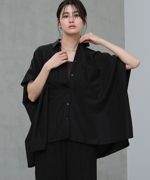 LAKOLE(ラコレ)の「シアーポンチョシャツ / 671836(シャツ/ブラウス・レディース・ブラック/アイボリー/ラベンダー/ブラウン・FREE)」の10枚目の写真