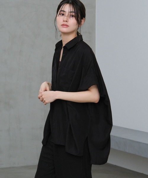 LAKOLE(ラコレ)の「シアーポンチョシャツ / 671836(シャツ/ブラウス・レディース・ブラック/アイボリー/ラベンダー/ブラウン・FREE)」の12枚目の写真
