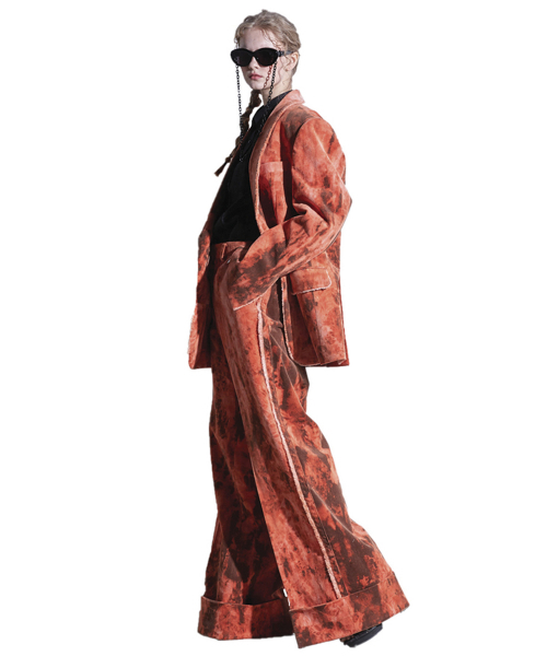 GREEDILOUS(グリディアス)の「オレンジコーデュロイジャケット(テーラードジャケット・レディース・その他・S/M/L/XS)」の2枚目の写真