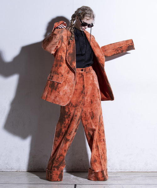 GREEDILOUS(グリディアス)の「オレンジコーデュロイジャケット(テーラードジャケット・レディース・その他・S/M/L/XS)」の4枚目の写真