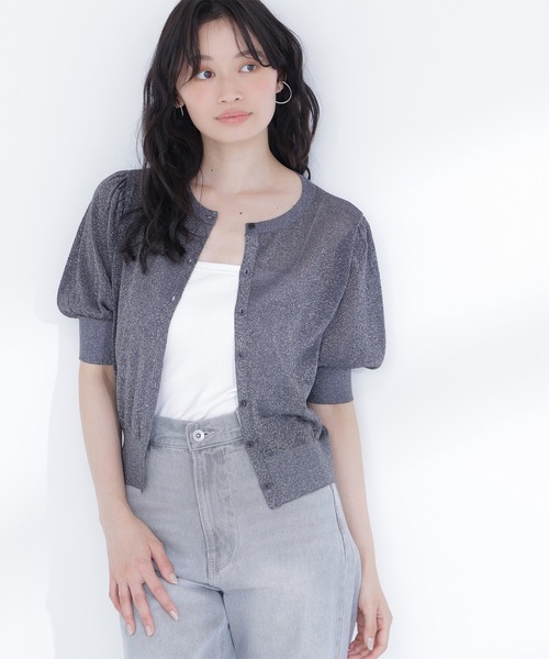 NATURAL BEAUTY BASIC(ナチュラルビューティーベーシック)の「ハーフスリーブラメカーディガン(カーディガン/ボレロ・レディース・チャコールグレー/ピンク/ベージュ・フリ-)」の2枚目の写真